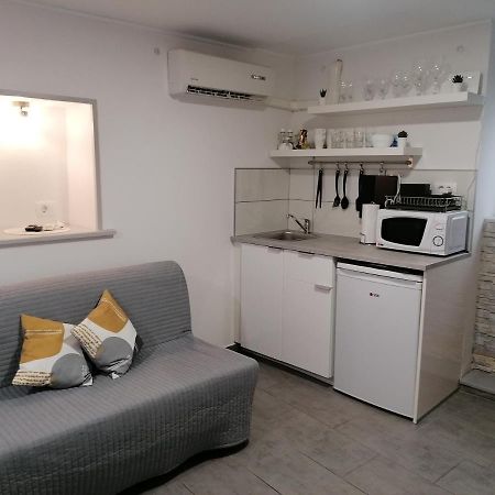 Apartment Dorina Piran Bagian luar foto